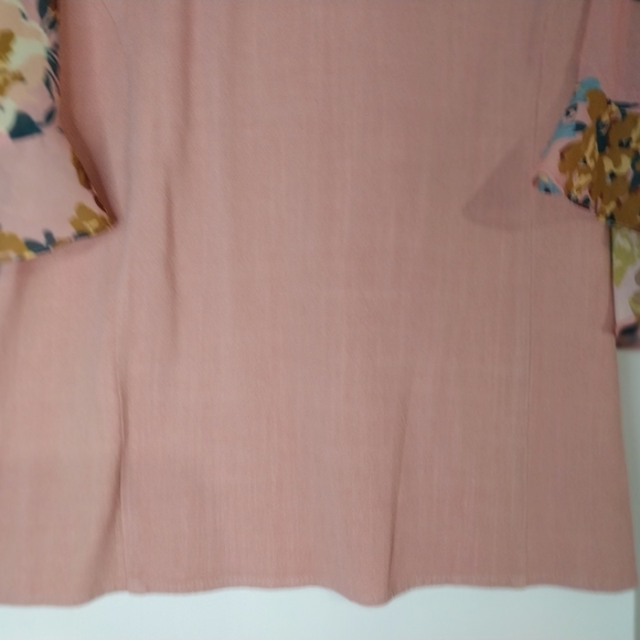 Umge USA   Floral Sleeve Pink Blouse S sz. - Picture 11 of 12